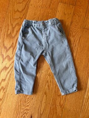 Zara Toddler Boys 18-24 Months Jeans Light Gray Button Closure Snap Stretchable